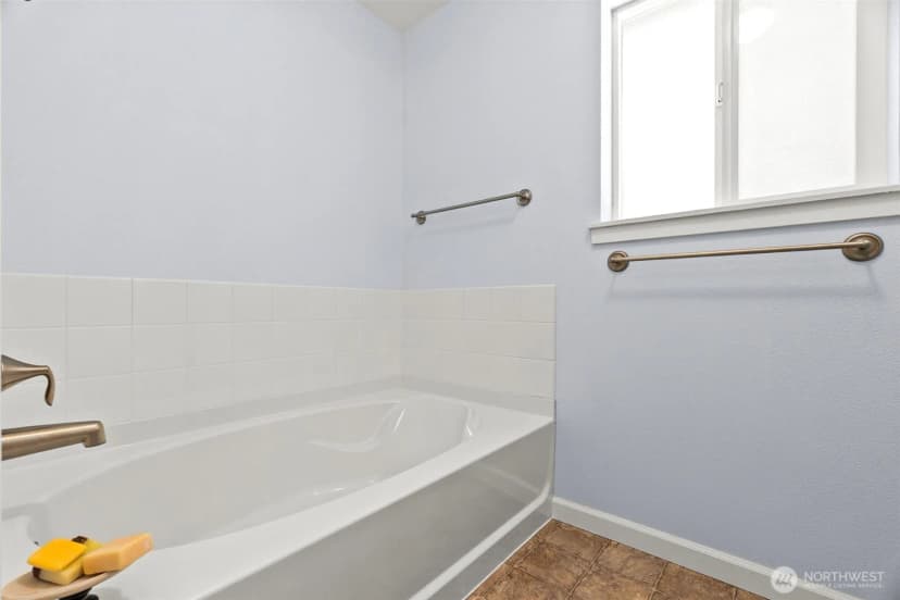 Property photo for 59 Timothy Lane E, Elma photo 24