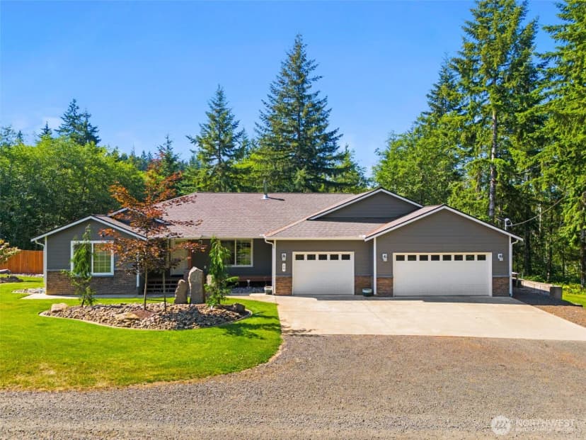 Property photo for 59 Timothy Lane E, Elma