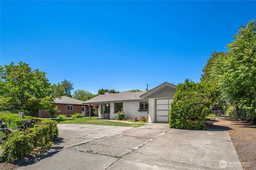 Property photo for 314 N 40th Avenue, Yakima photo 25