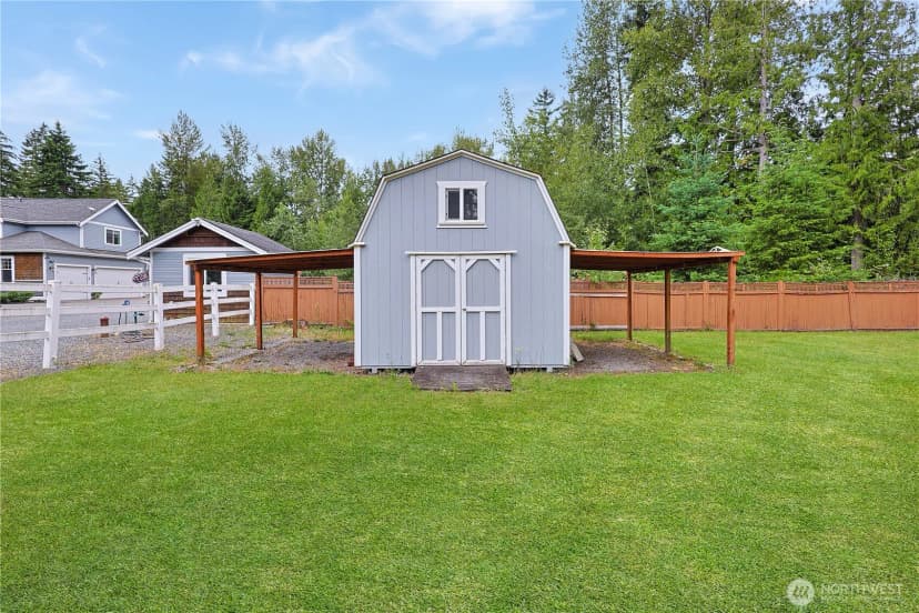 Property photo for 34620 32 Avenue E, Eatonville photo 37