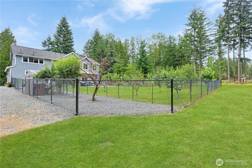 Property photo for 34620 32 Avenue E, Eatonville photo 29