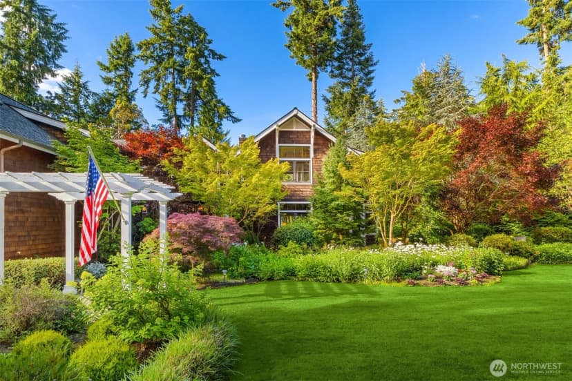 Property photo for 10374 Country Club Road, Bainbridge Island photo 4
