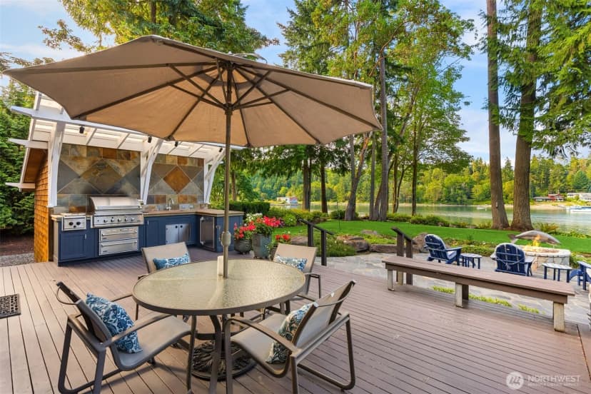 Property photo for 10374 Country Club Road, Bainbridge Island photo 12