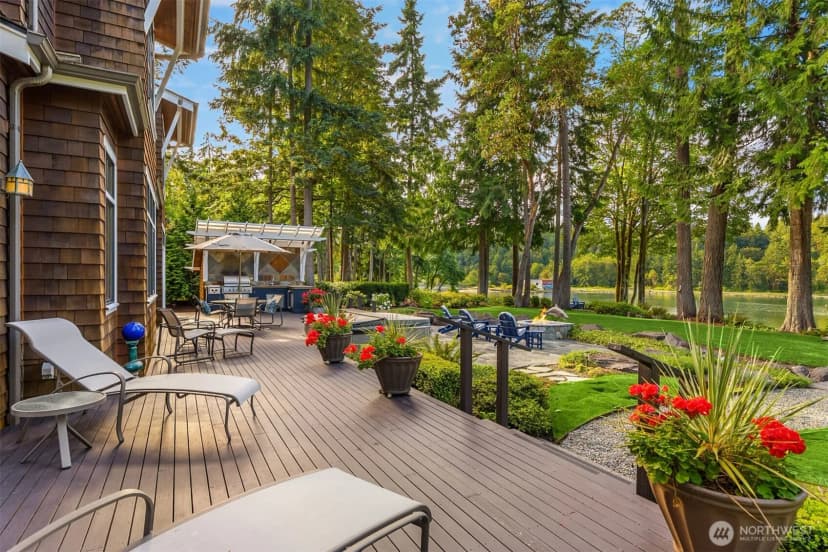 Property photo for 10374 Country Club Road, Bainbridge Island photo 14