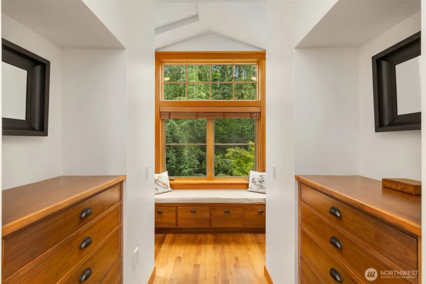 Property photo for 10374 Country Club Road, Bainbridge Island photo 29