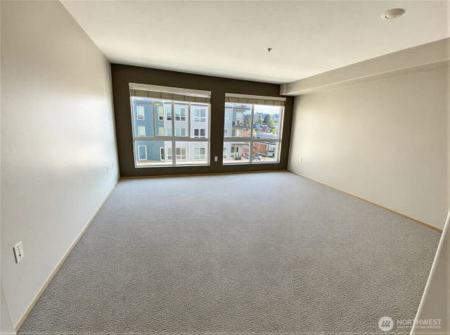 Property photo for 2818 Grand Avenue #b407, Everett photo 3