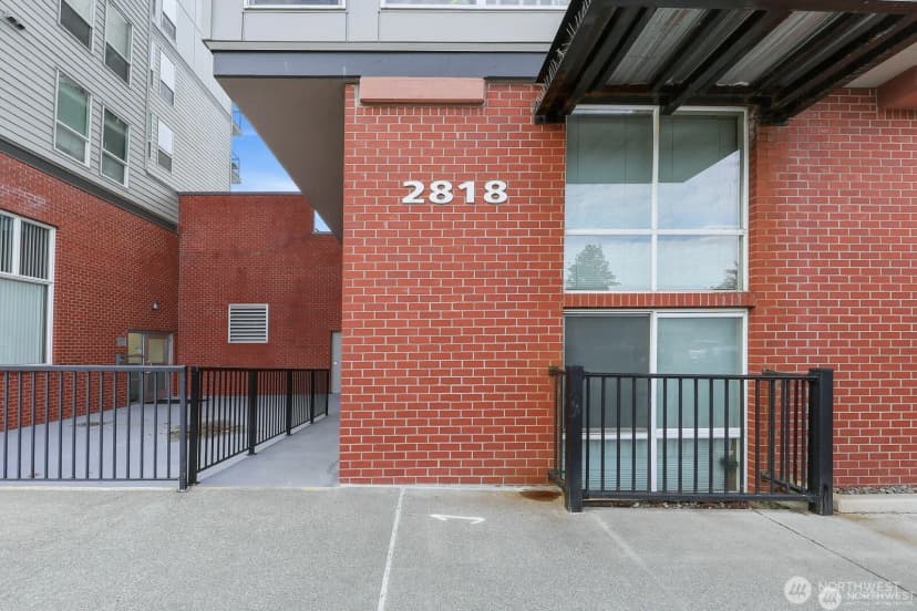 Property photo for 2818 Grand Avenue #b407, Everett photo 17