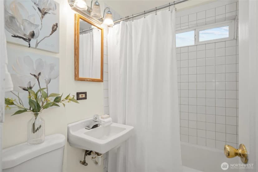 Property photo for 3716 E G Street, Tacoma photo 9