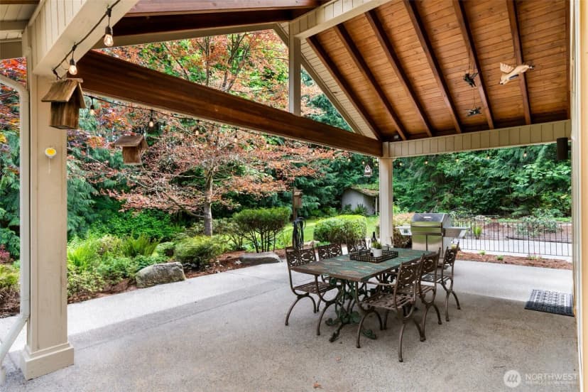 Property photo for 25119 Ne 18th Street, Sammamish photo 3