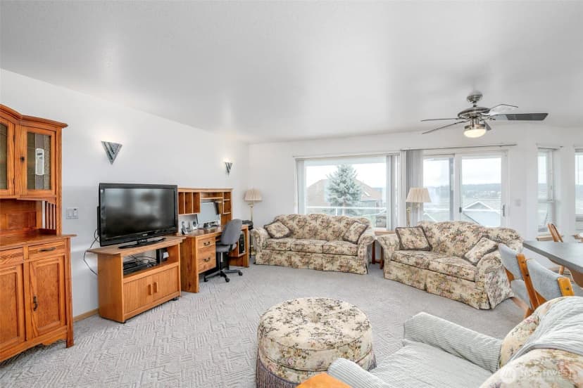 Property photo for 1550 13th Court, Fox Island photo 6