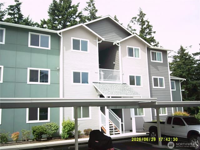 Property photo for 1621 Sw Mulberry Place #d303, Oak Harbor