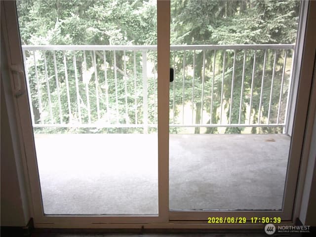 Property photo for 1621 Sw Mulberry Place #d303, Oak Harbor photo 4