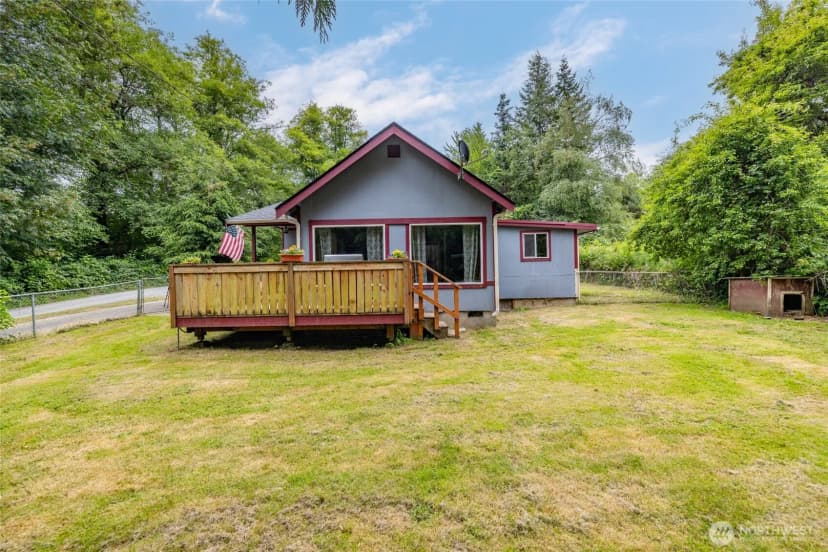 Property photo for 4059 Old Hwy 99 North Road, Burlington photo 34