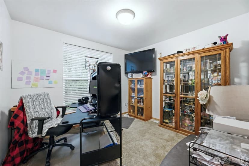 Property photo for 18821 Rampart Drive Se, Yelm photo 9