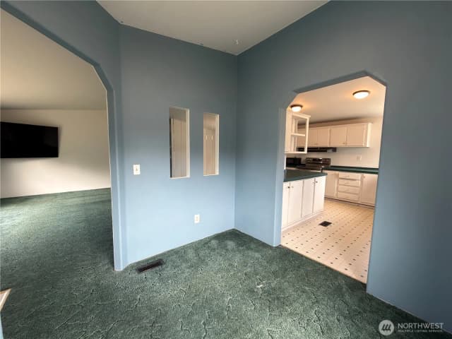 Property photo for 1704 S Delores Place, Port Angeles photo 4