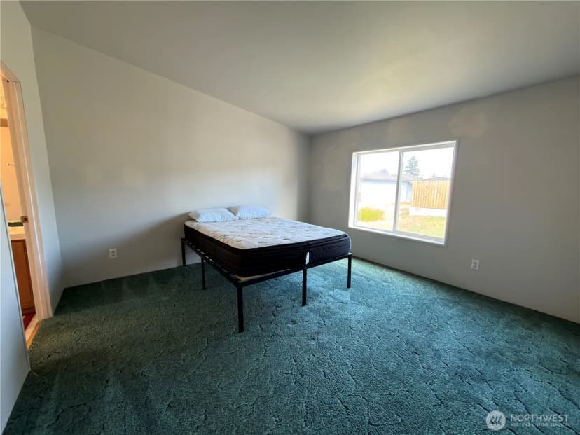 Property photo for 1704 S Delores Place, Port Angeles photo 11