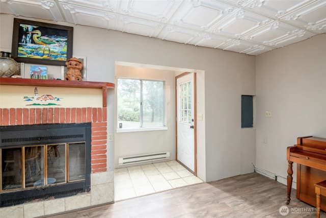 Property photo for 1207 E Madrona Boulevard Nw, Lakebay photo 3