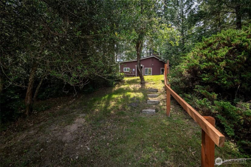 Property photo for 1207 E Madrona Boulevard Nw, Lakebay photo 29