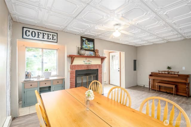 Property photo for 1207 E Madrona Boulevard Nw, Lakebay photo 5