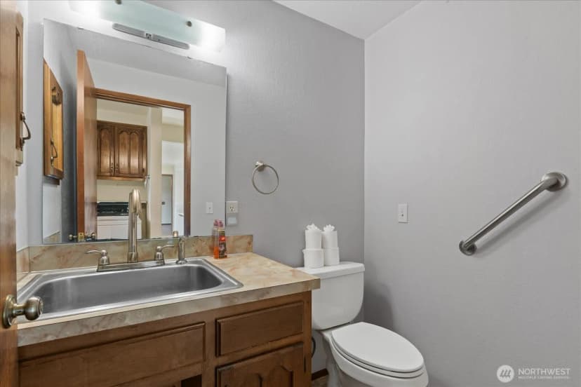 Property photo for 15727 19th Avenue Ne, Arlington photo 28
