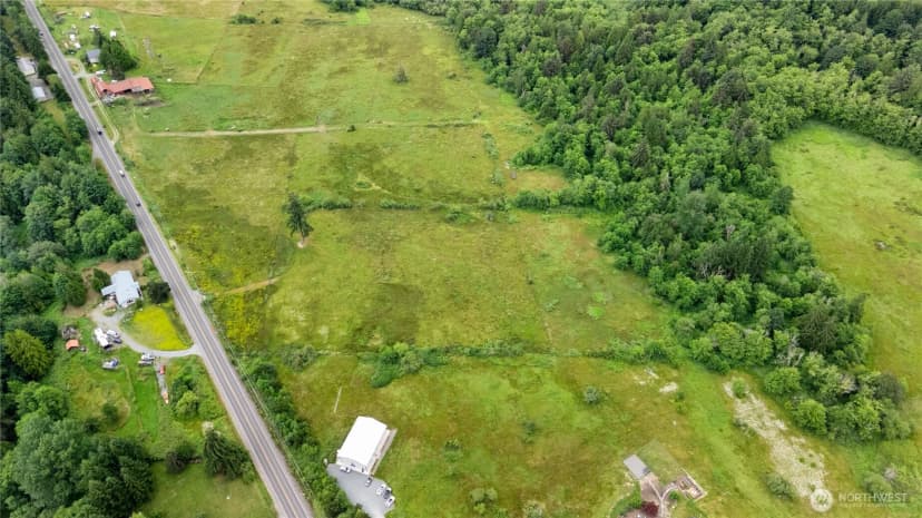 Property photo for 15593 State Route 9, Mount Vernon photo 17