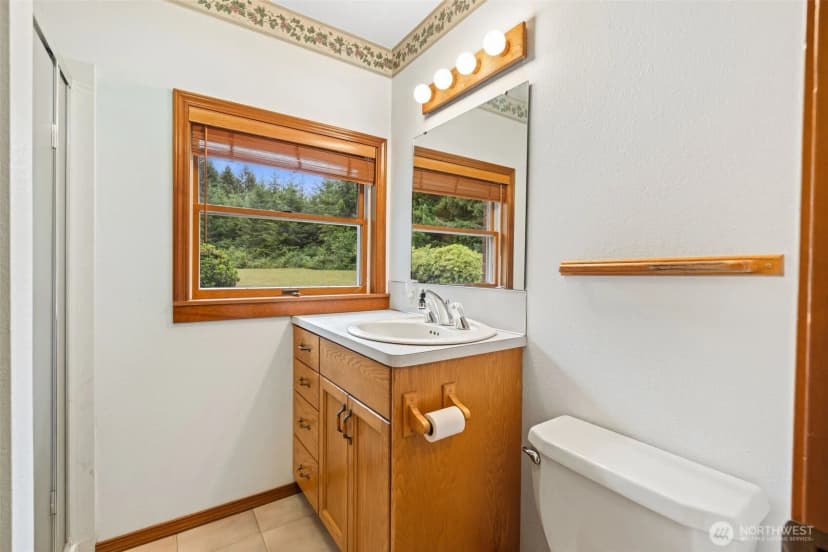 Property photo for 251 John Road, Chehalis photo 23