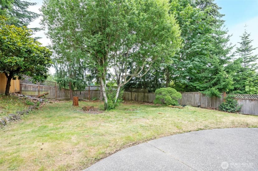Property photo for 10103 Se 225th Place, Kent photo 35