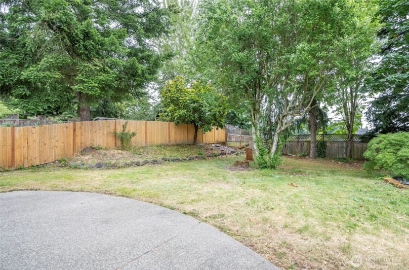 Property photo for 10103 Se 225th Place, Kent photo 36