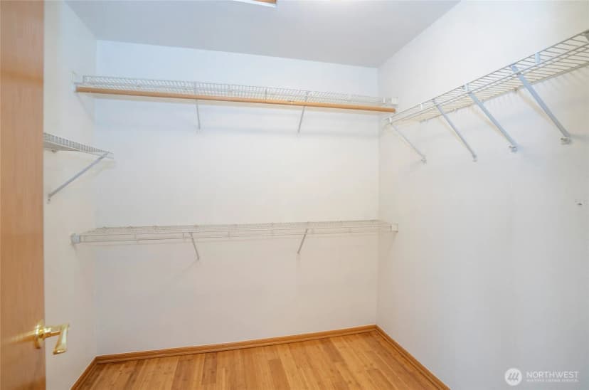 Property photo for 10103 Se 225th Place, Kent photo 26