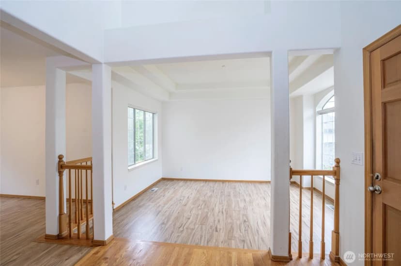 Property photo for 10103 Se 225th Place, Kent photo 6
