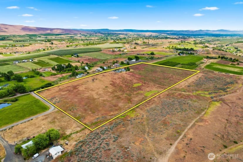 Property photo for 1580 N Cottonwood Road, Yakima photo 8