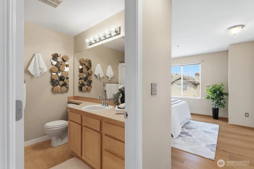 Property photo for 15325 Se 155th Place #j5, Renton photo 27