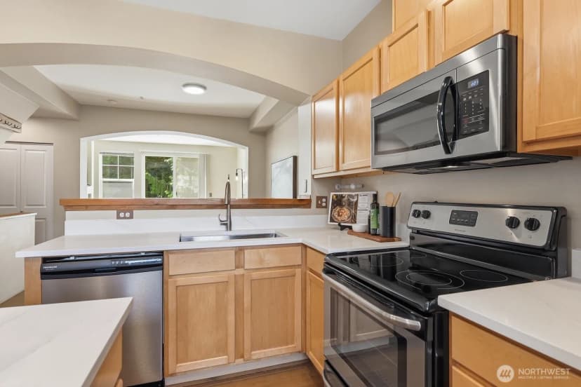 Property photo for 15325 Se 155th Place #j5, Renton photo 17