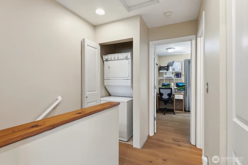 Property photo for 15325 Se 155th Place #j5, Renton photo 21