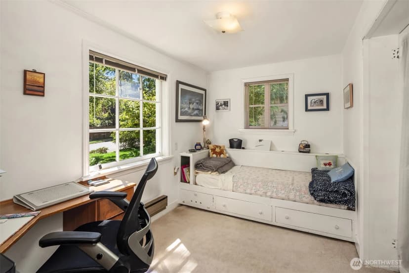 Property photo for 8255 30th Avenue Ne, Seattle photo 11