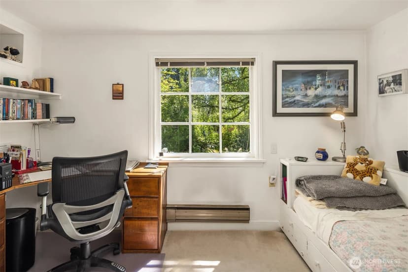 Property photo for 8255 30th Avenue Ne, Seattle photo 12