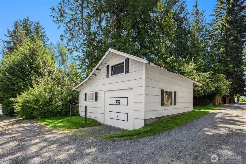 Property photo for 8255 30th Avenue Ne, Seattle photo 20
