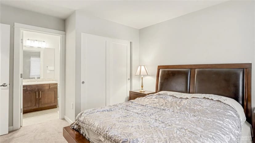 Property photo for 20601 93rd Place S #2, Kent photo 18