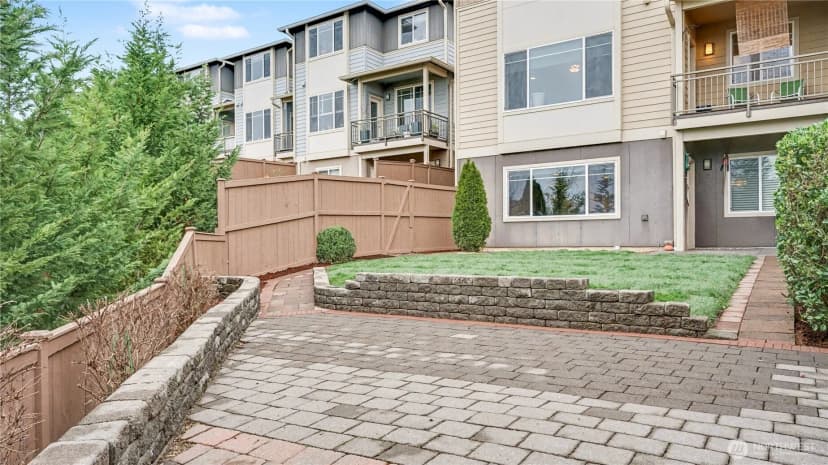 Property photo for 20601 93rd Place S #2, Kent photo 37