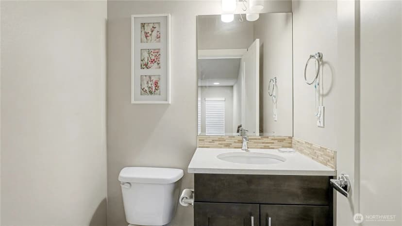 Property photo for 20601 93rd Place S #2, Kent photo 13