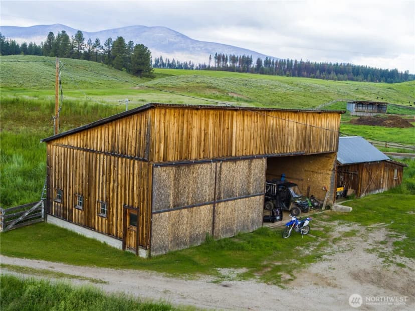 Property photo for 3 Summer Road, Tonasket photo 12
