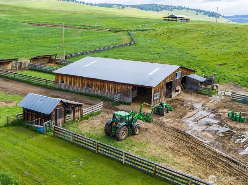 Property photo for 3 Summer Road, Tonasket photo 8