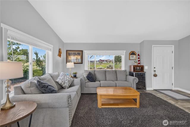 Property photo for 403 Summer Place Sw, Mattawa photo 5