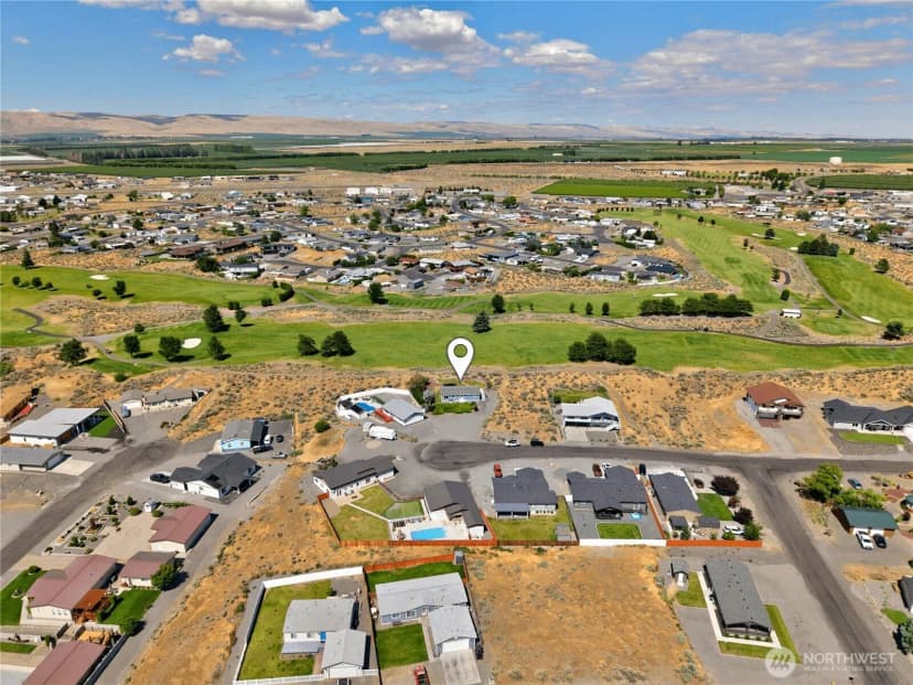 Property photo for 403 Summer Place Sw, Mattawa photo 35