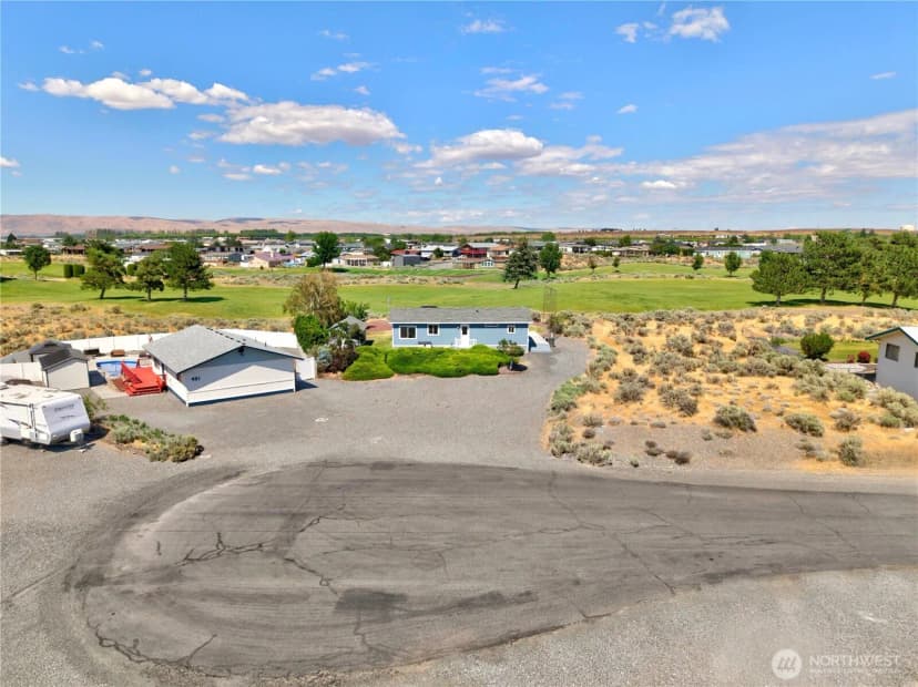 Property photo for 403 Summer Place Sw, Mattawa photo 31