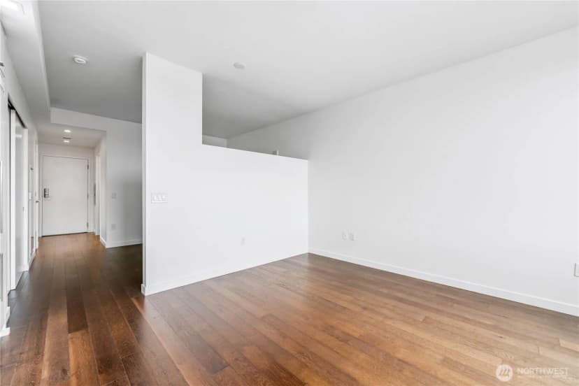 Property photo for 590 1st Avenue S #902, Seattle photo 11