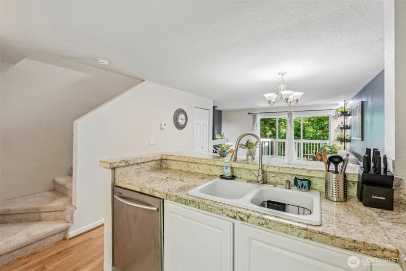 Property photo for 13150 102nd Lane Ne #4, Kirkland photo 13