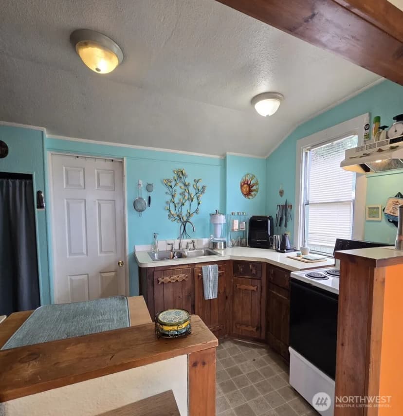 Property photo for 2254 Cedar Street, Port Orchard photo 11