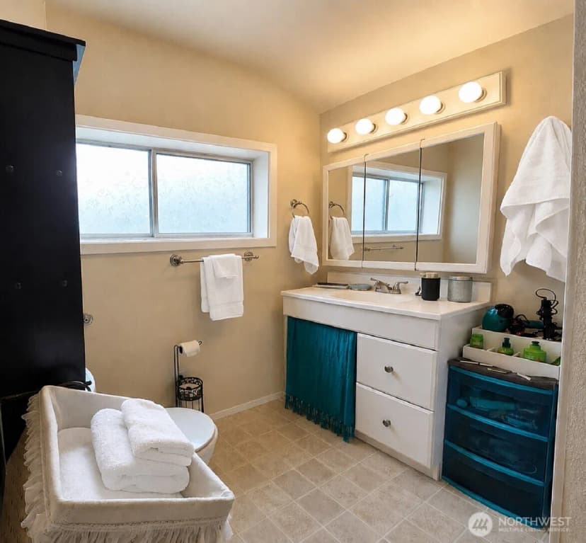 Property photo for 2254 Cedar Street, Port Orchard photo 13