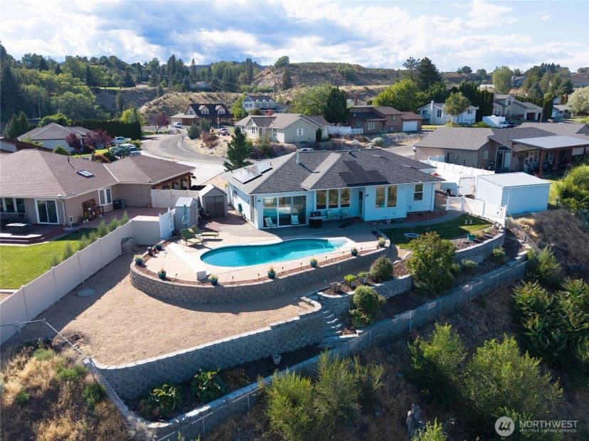 Property photo for 536 Hillcrest Circle Drive, Omak photo 36